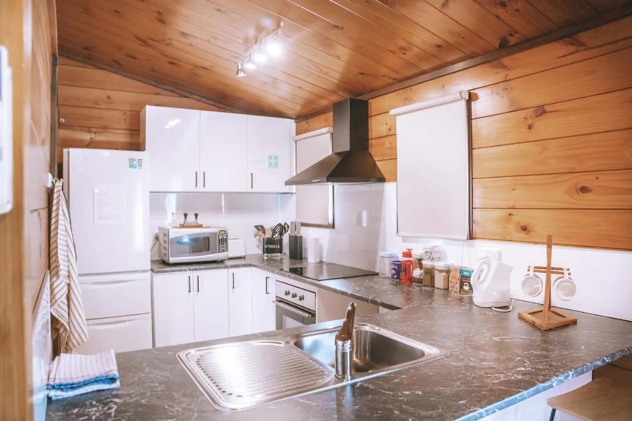 Comfortable Cosy Retreat 로토루아 0*,