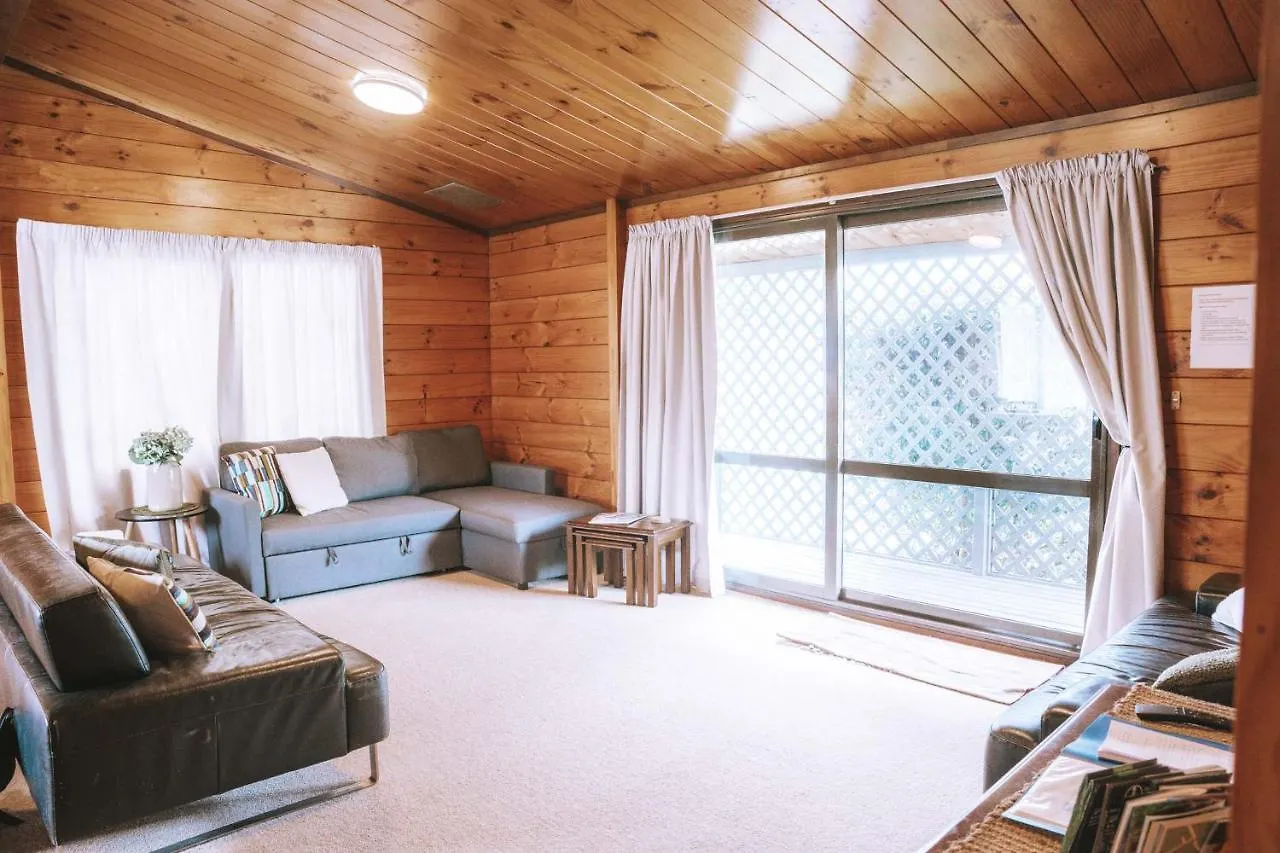 Comfortable Cosy Retreat 로토루아 펜션